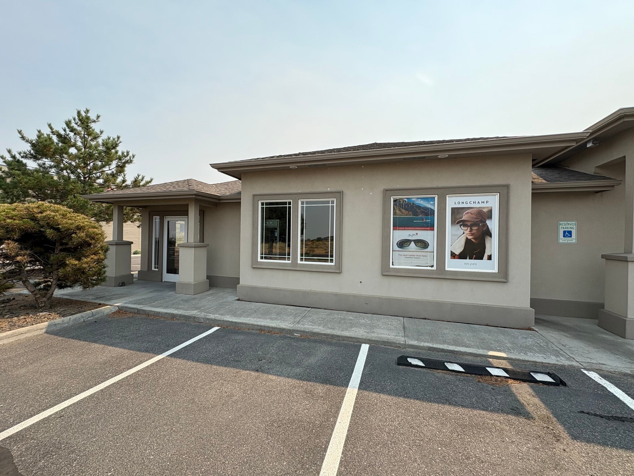 7015 W Deschutes Ave, Kennewick, WA for lease Building Photo- Image 1 of 5