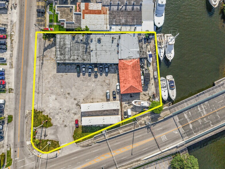 3066 NW S River Dr dr, Miami, FL à louer - Photo du bâtiment - Image 3 de 10