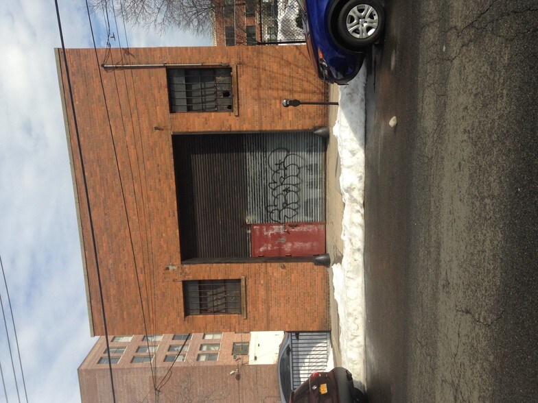 13 S 6th Ave, Mount Vernon, NY à louer - Photo du bâtiment - Image 3 de 8