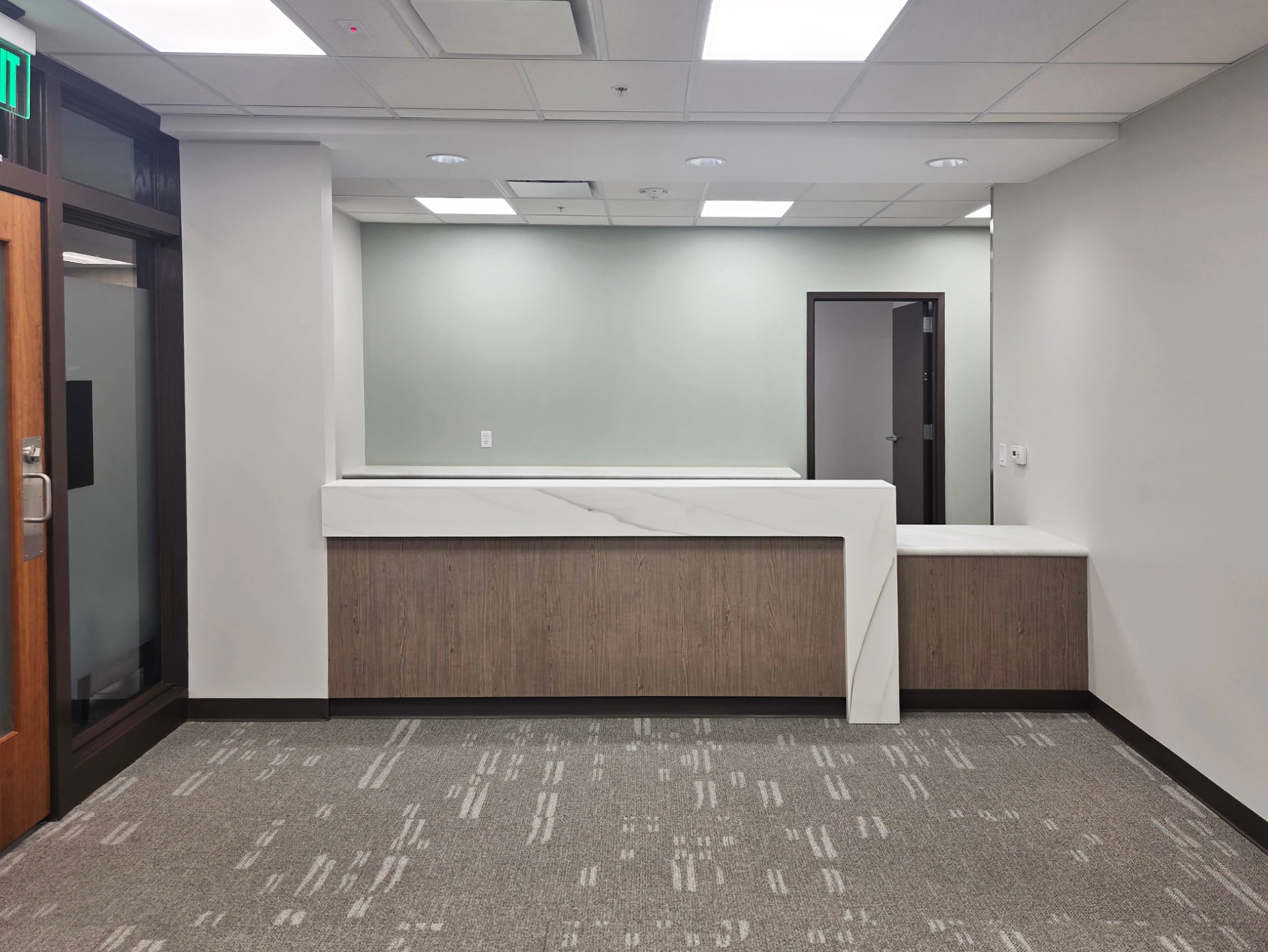 3590 W 9000 S, West Jordan, UT for lease Interior Photo- Image 1 of 9