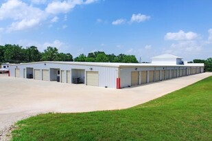 Lakehills Storage - 1031 Exchange Compatible - Self Storage Facility