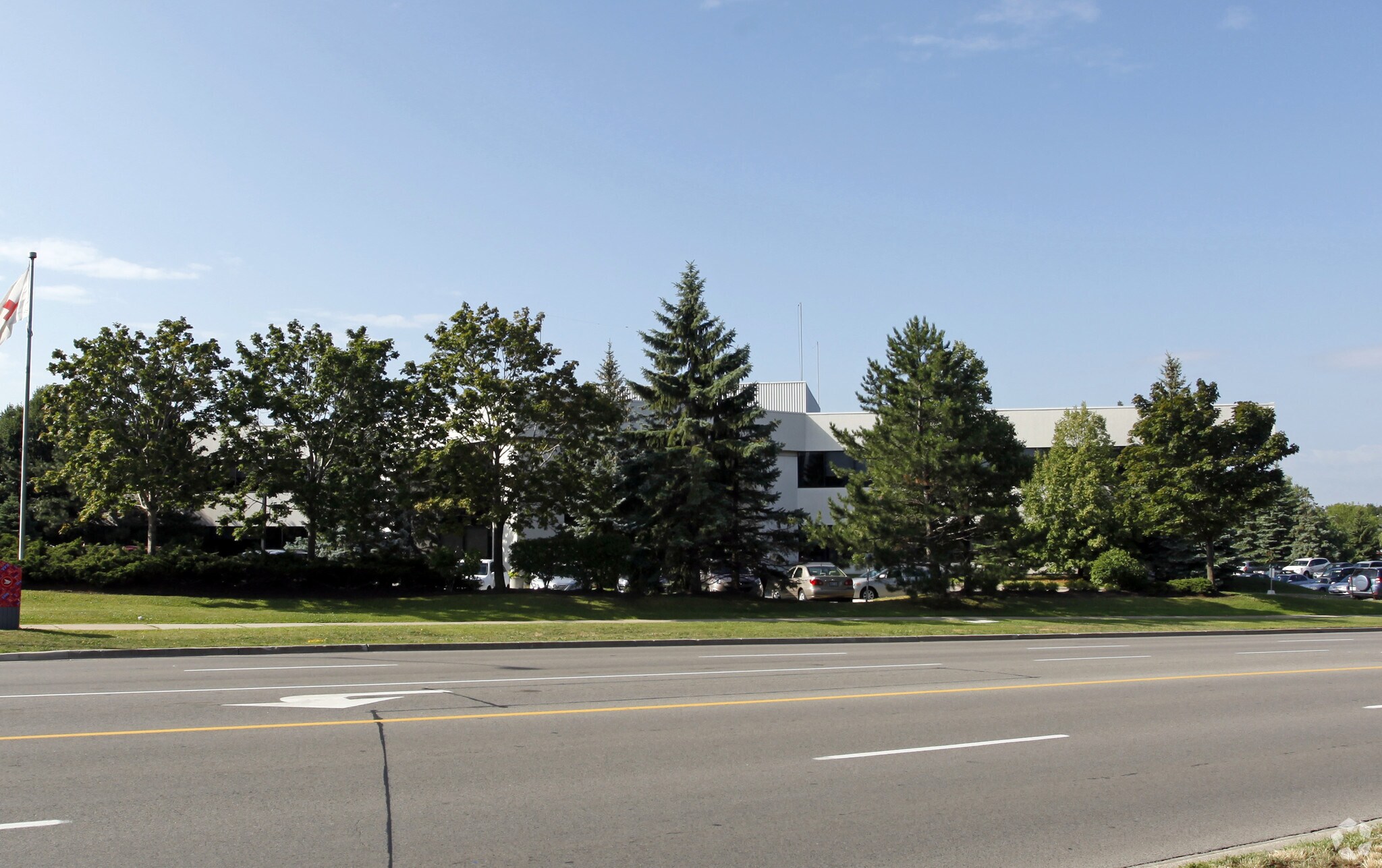 5700 Cancross Ct, Mississauga, ON à vendre Photo principale- Image 1 de 1