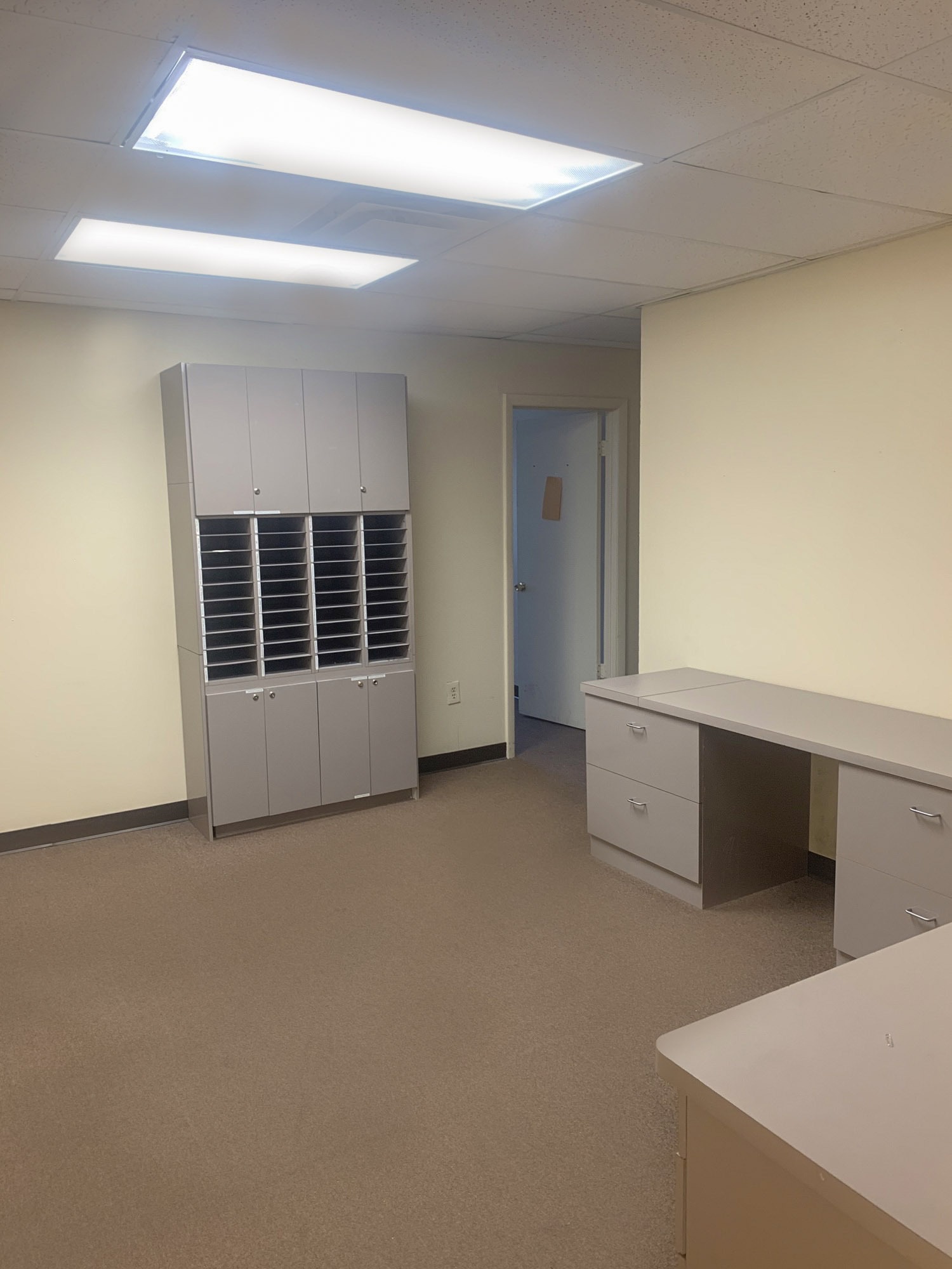 5500 W Oakland Park Blvd, Lauderhill, FL for lease Interior Photo- Image 1 of 4