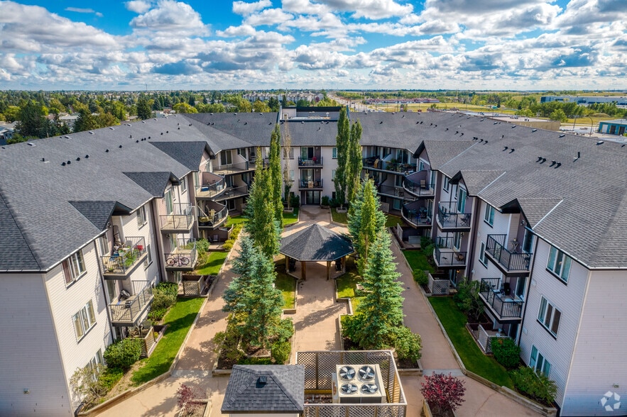 5430 17th Ave SE, Calgary, AB for lease - Building Photo - Image 3 of 23