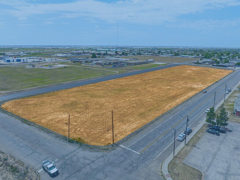 Antigua Terrace Jeter Ave, Odessa, TX à vendre - Photo du bâtiment - Image 3 de 8