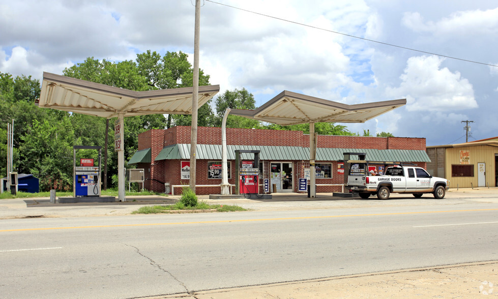 3453 SW 29th St, Oklahoma City, OK for sale - Primary Photo - Image 1 of 1