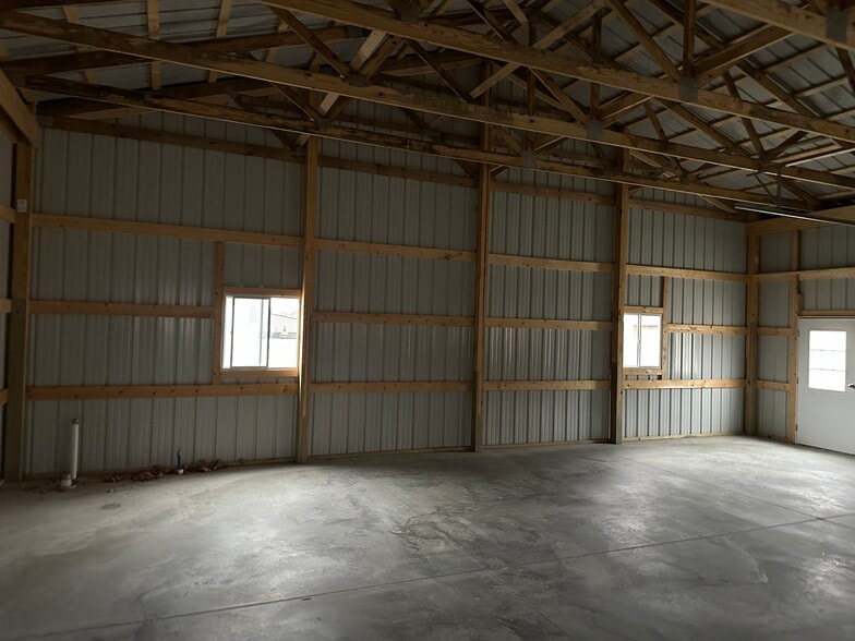 263 Commercial St, Worthington, IN for sale - Primary Photo - Image 1 of 6