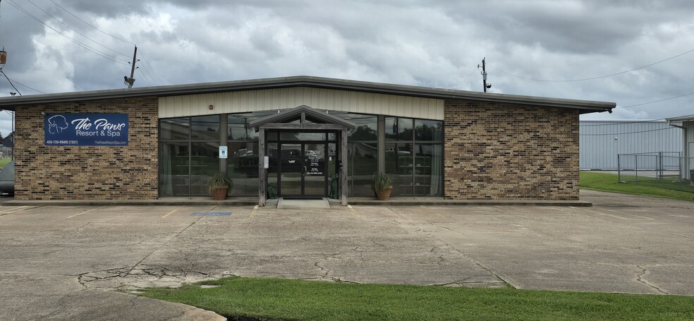 320 Twin City Hwy, Port Neches, TX for sale - Primary Photo - Image 1 of 4