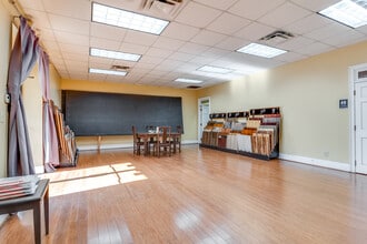 520 Lovers Lane Rd, Calhoun, GA for sale Interior Photo- Image 2 of 30