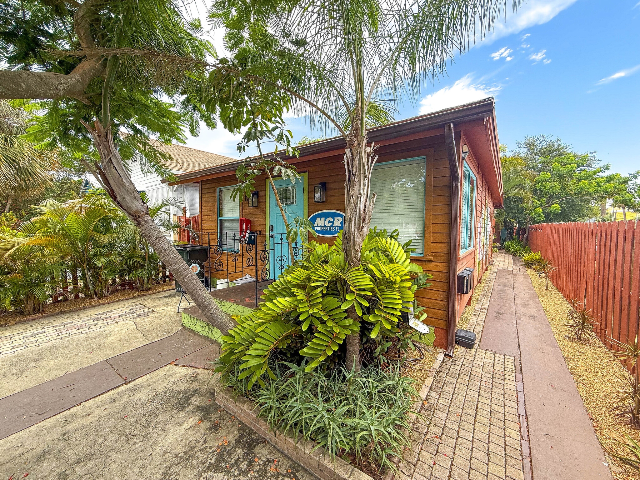 17 S L St, Lake Worth, FL for sale Building Photo- Image 1 of 9