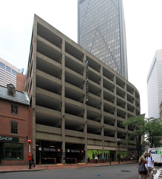227-275 Washington St, Boston, MA à louer - Photo du bâtiment - Image 1 de 4
