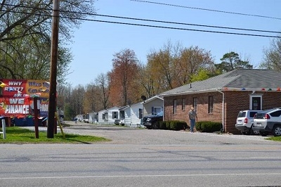 8725 Wabash Ave, Terre Haute, IN à vendre - Photo principale - Image 1 de 1