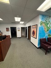 19641 E Parker Square Dr, Parker, CO for lease Interior Photo- Image 2 of 2