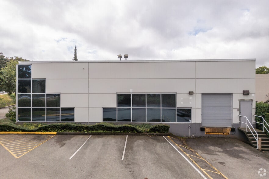 13211 Delf Pl, Richmond, BC for lease - Building Photo - Image 2 of 3