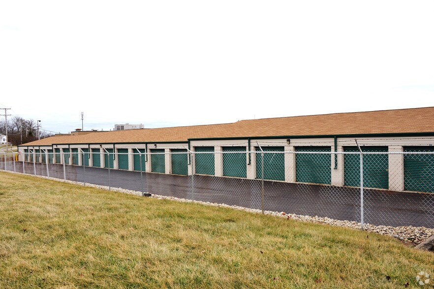 5520 Salem Bend Dr, Trotwood, OH à vendre - Photo du bâtiment - Image 3 de 6