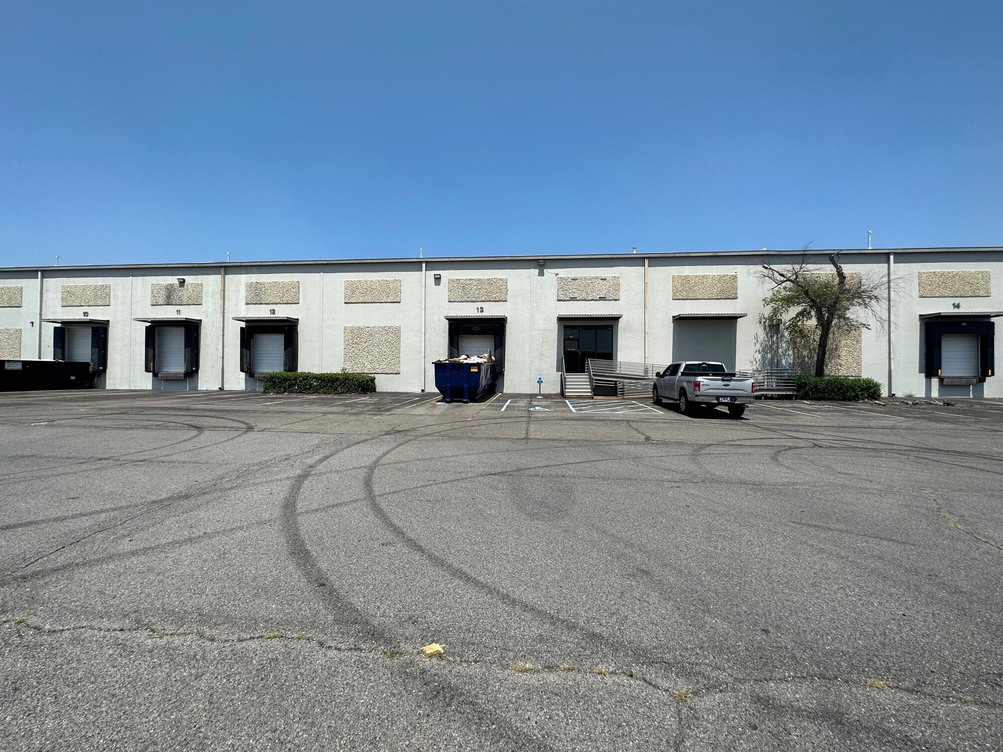 4319-4363 Delp St, Memphis, TN for lease Primary Photo- Image 1 of 12