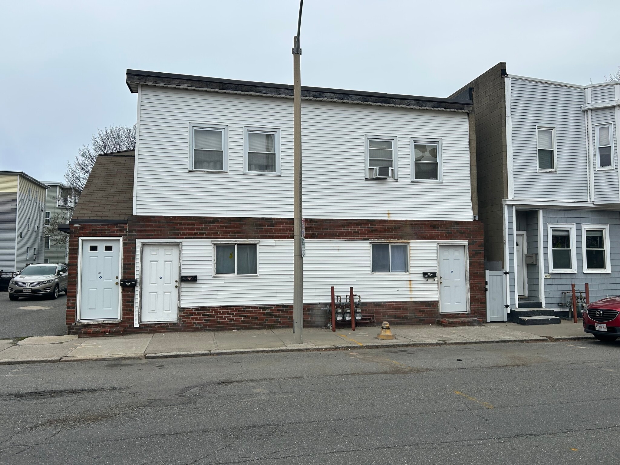 43 Cross St, Somerville, MA for sale Primary Photo- Image 1 of 7