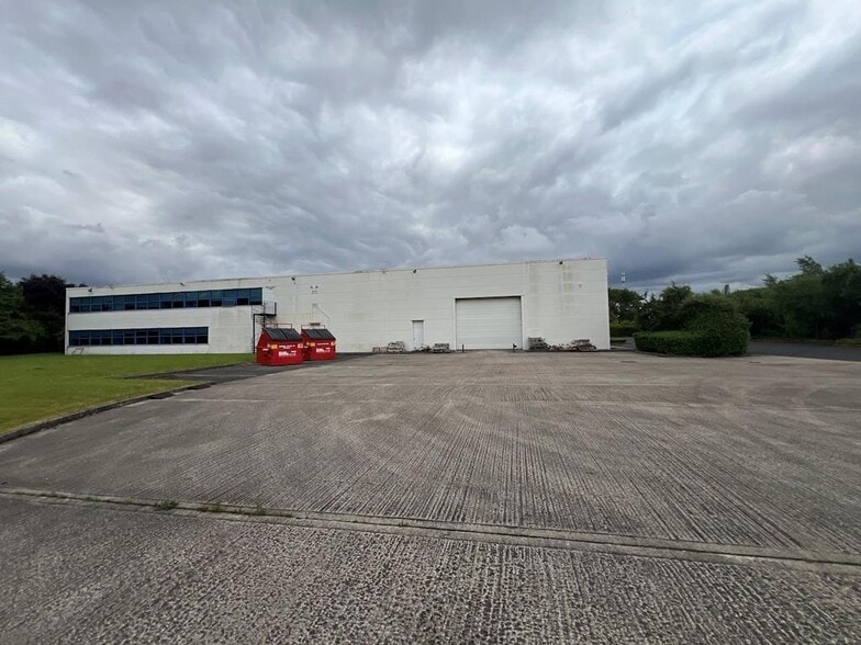 Waterside, Manchester for lease - Building Photo - Image 2 of 8