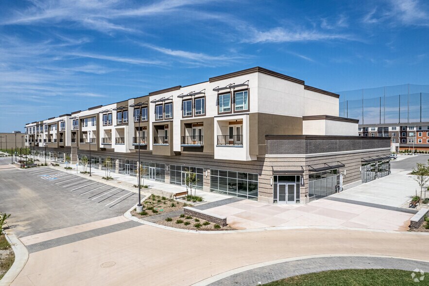 8660 N Wyandotte St, Kansas City, MO à louer - Photo du bâtiment - Image 3 de 10