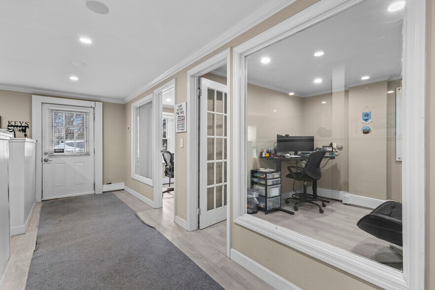 1050-1052 Mamaroneck Ave, Mamaroneck, NY à vendre - Photo du bâtiment - Image 3 de 21