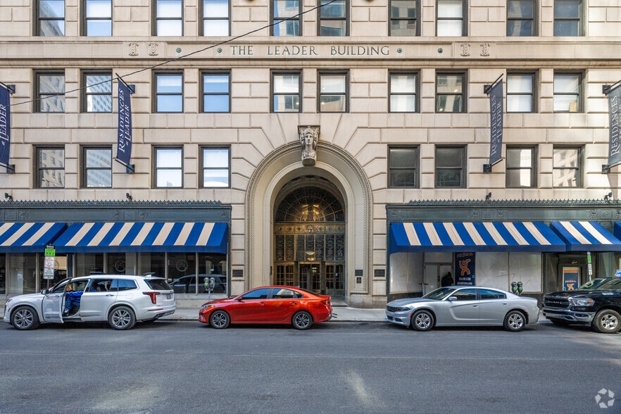 526 Superior Ave E, Cleveland, OH for lease - Building Photo - Image 2 of 27