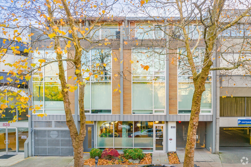 846-850 W 8th Ave, Vancouver, BC for sale - Building Photo - Image 1 of 7