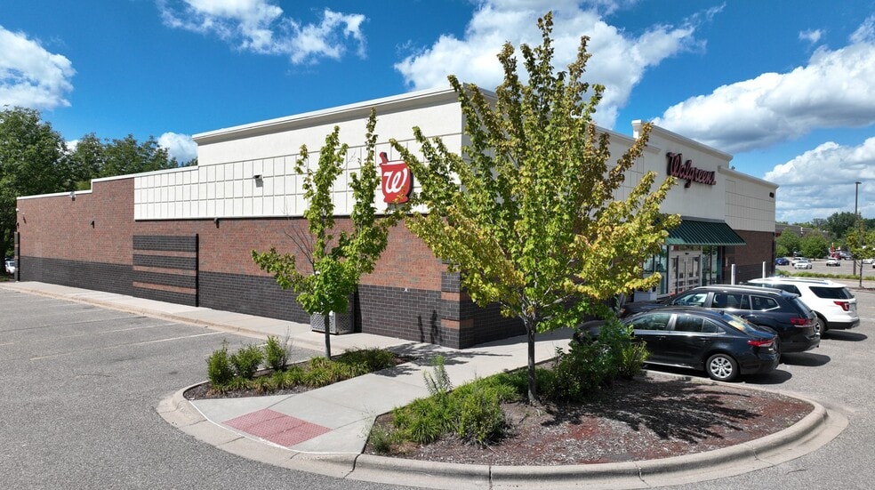 4590 County Road 101 rd, Minnetonka, MN for sale - Building Photo - Image 2 of 5