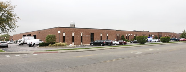 Plus de détails pour 5601-5631 W Howard St, Niles, IL - Local d'activités, Industriel à louer