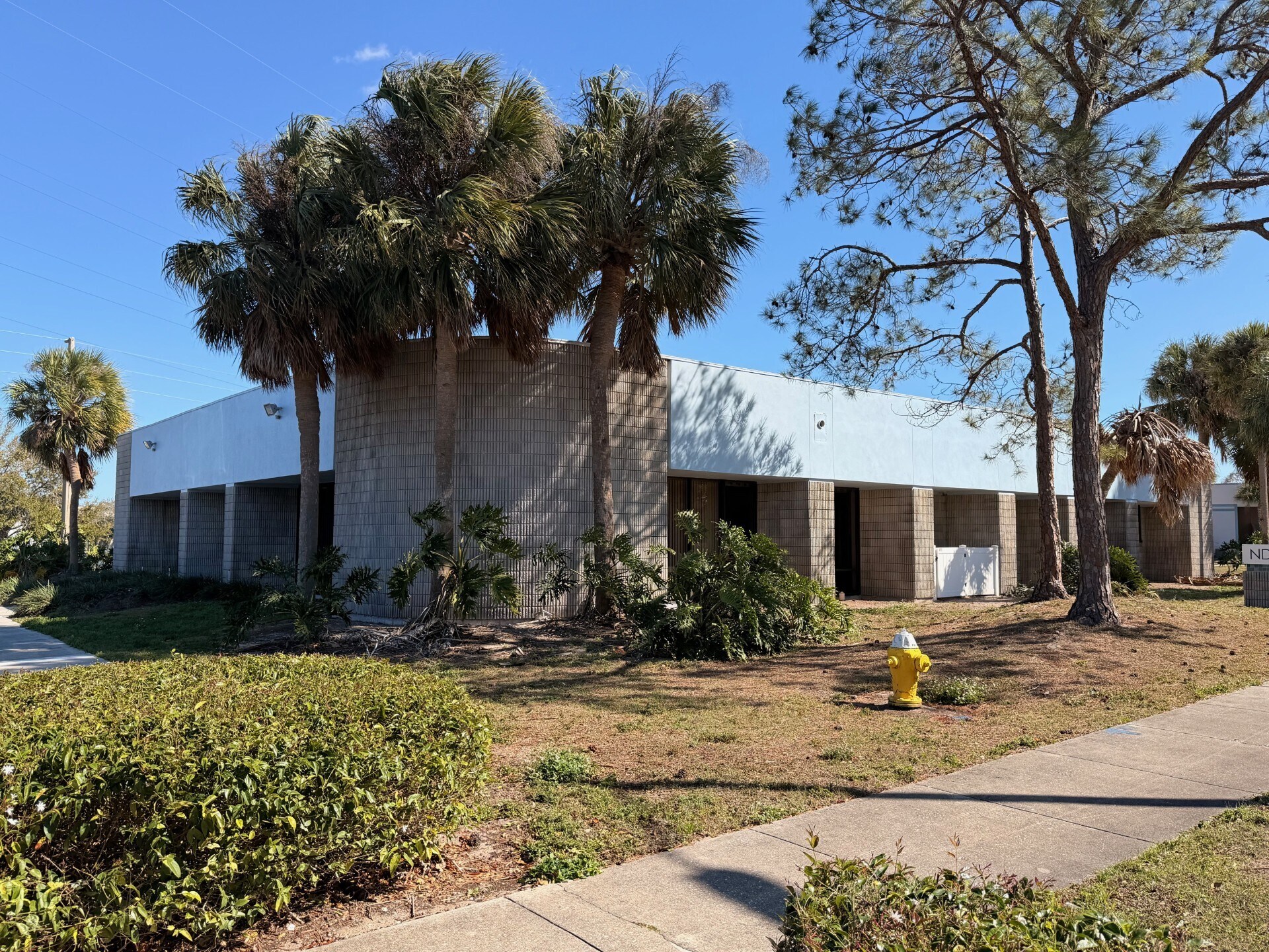 14333 58th St N, Clearwater, FL à vendre Photo du bâtiment- Image 1 de 10