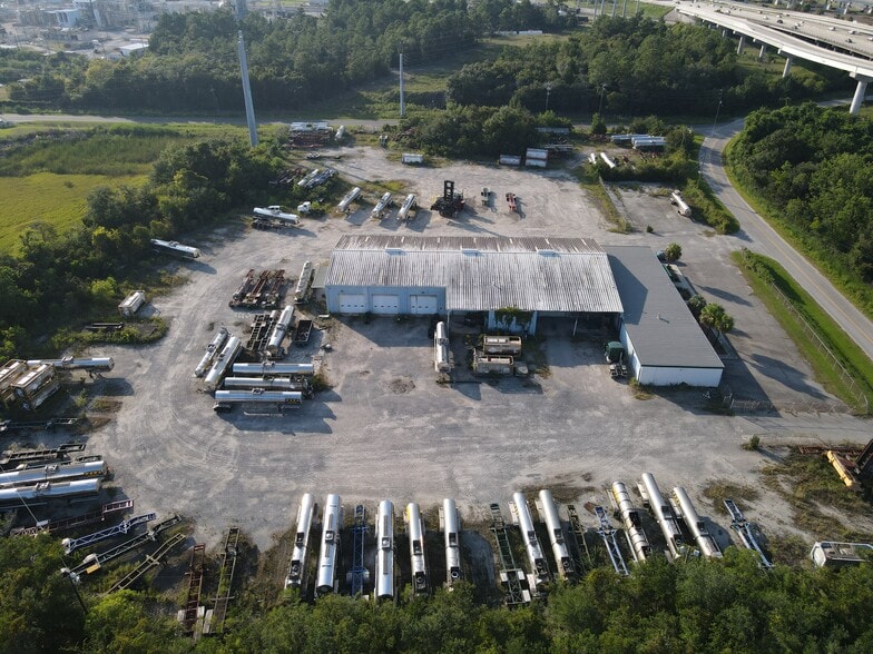 2025 Austin Ave, North Charleston, SC for lease - Building Photo - Image 3 of 15