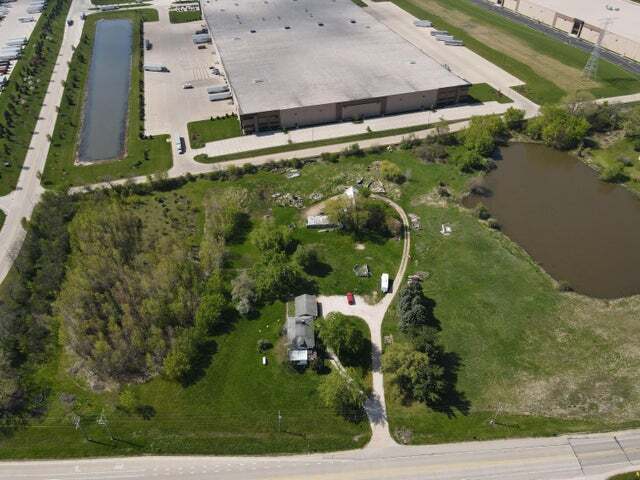 12901 Burlington Rd, Kenosha, WI for sale Building Photo- Image 1 of 4