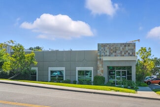Plus de détails pour 110 Calle Iglesia, San Clemente, CA - Industriel à vendre