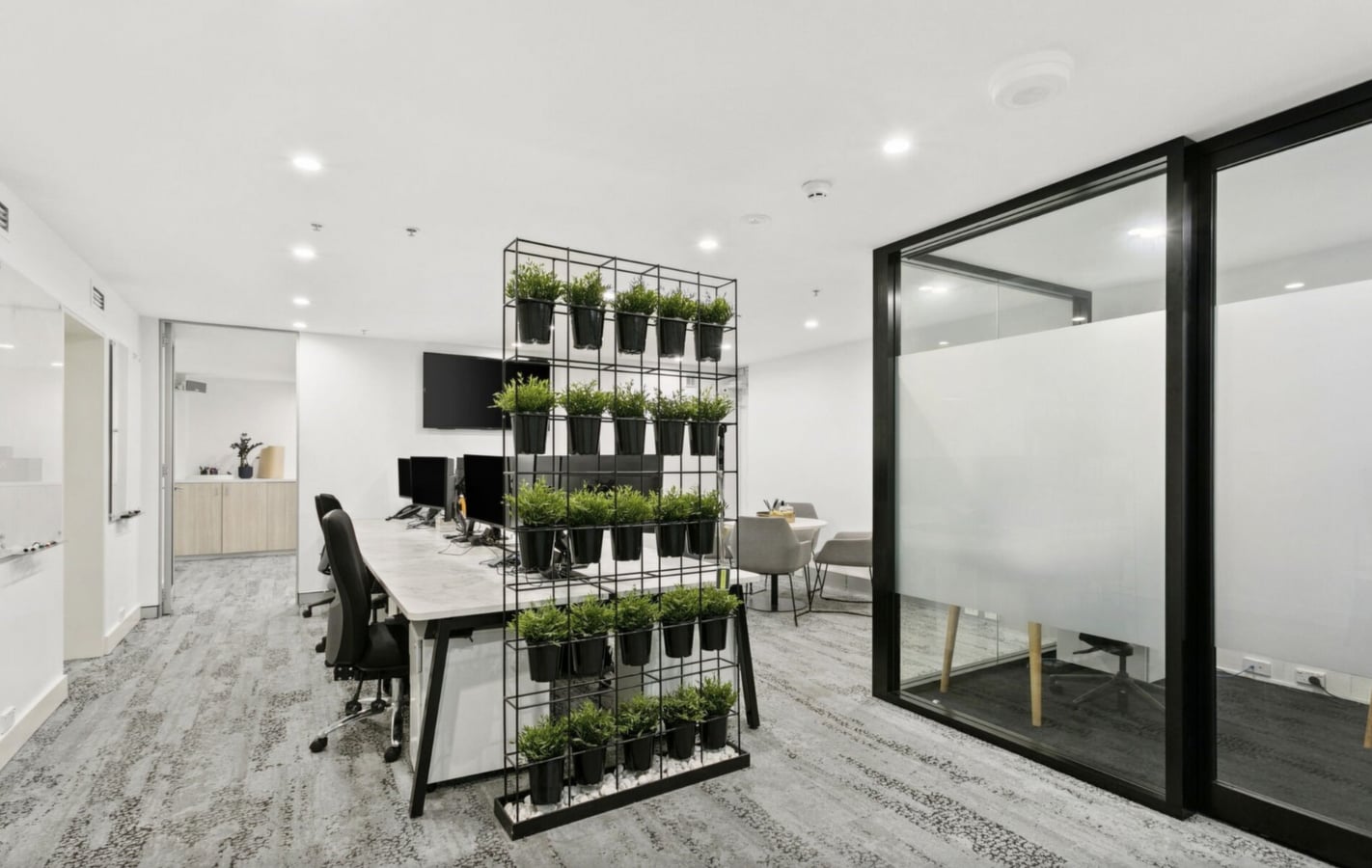 6 Cowper Wharf Rdwy, Woolloomooloo, NSW 2011 - Unit 4 - - Interior Photo - Image 1 of 3