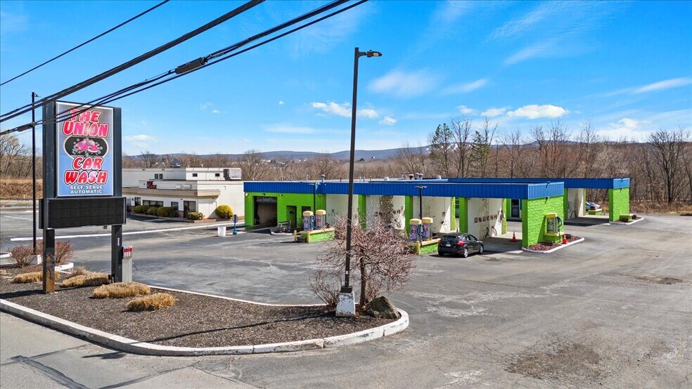 901 S Main St, Taylor, PA à vendre - Photo du bâtiment - Image 3 de 31