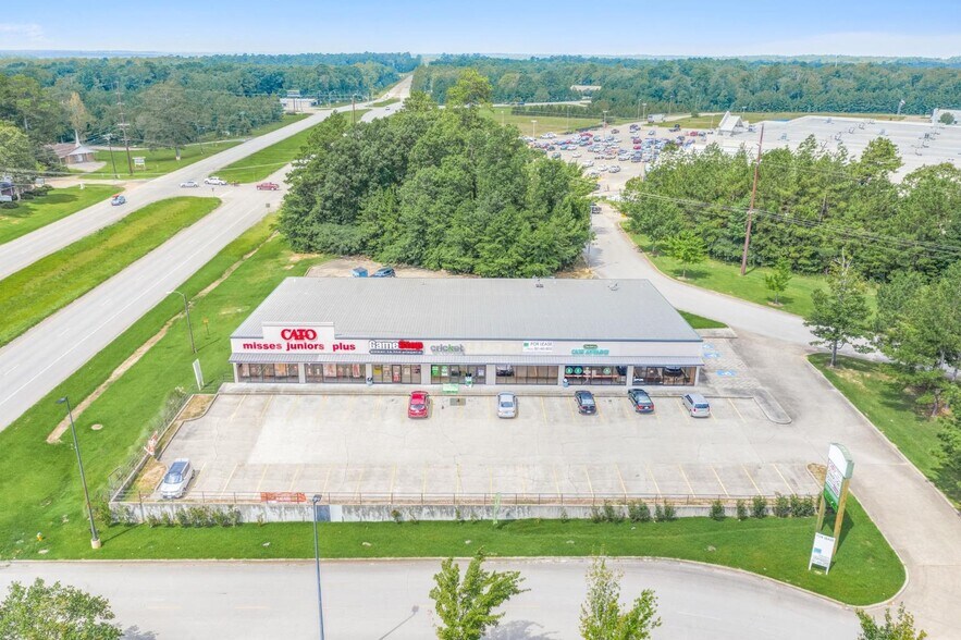 840 W Gibson St, Jasper, TX à louer - Photo du bâtiment - Image 2 de 11