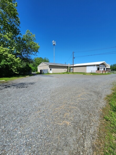 2127 US-206 Hwy, Southampton, NJ for lease - Building Photo - Image 2 of 4