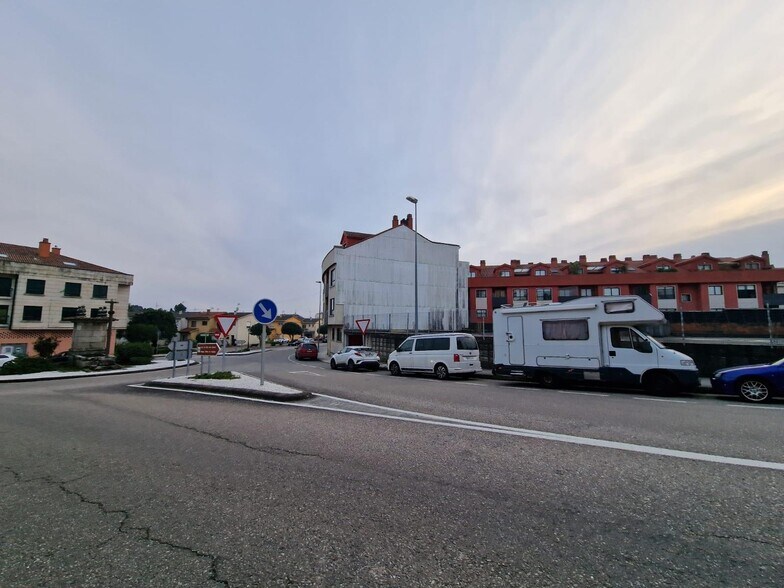 Rua de Manuel Suárez Marquier, 2, O Rosal, Pontevedra à vendre - Photo du bâtiment - Image 3 de 9