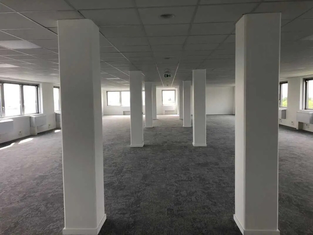 9 Rue Des 3 Soeurs, Villepinte for lease Building Photo- Image 1 of 2