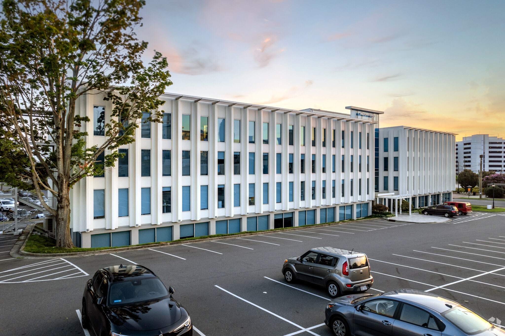 1300 Baxter St, Charlotte, NC for lease Primary Photo- Image 1 of 6