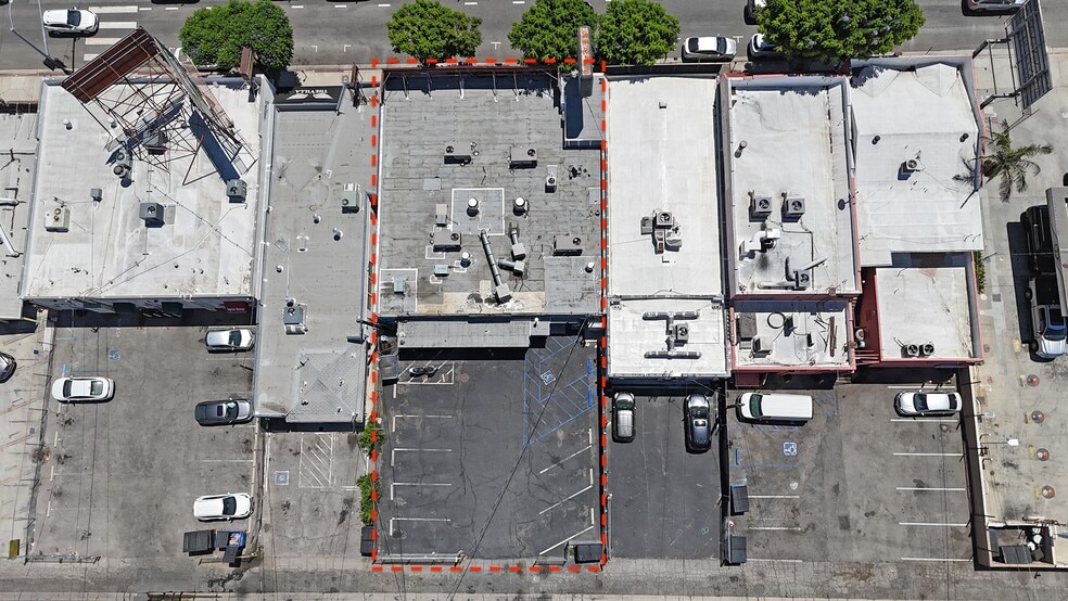 4457 Van Nuys Blvd, Sherman Oaks, CA for sale - Building Photo - Image 2 of 5