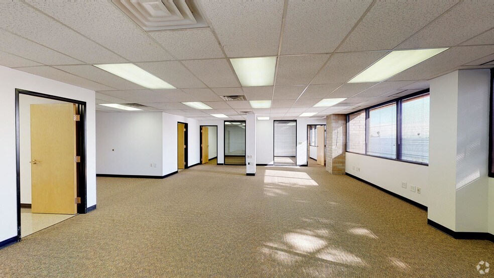 1050 E Flamingo Rd, Las Vegas, NV à louer - Numérisation 3D de Matterport - Image 3 de 12