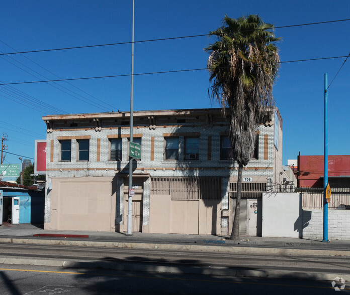 707 E Washington Blvd, Los Angeles, CA for sale - Building Photo - Image 2 of 4