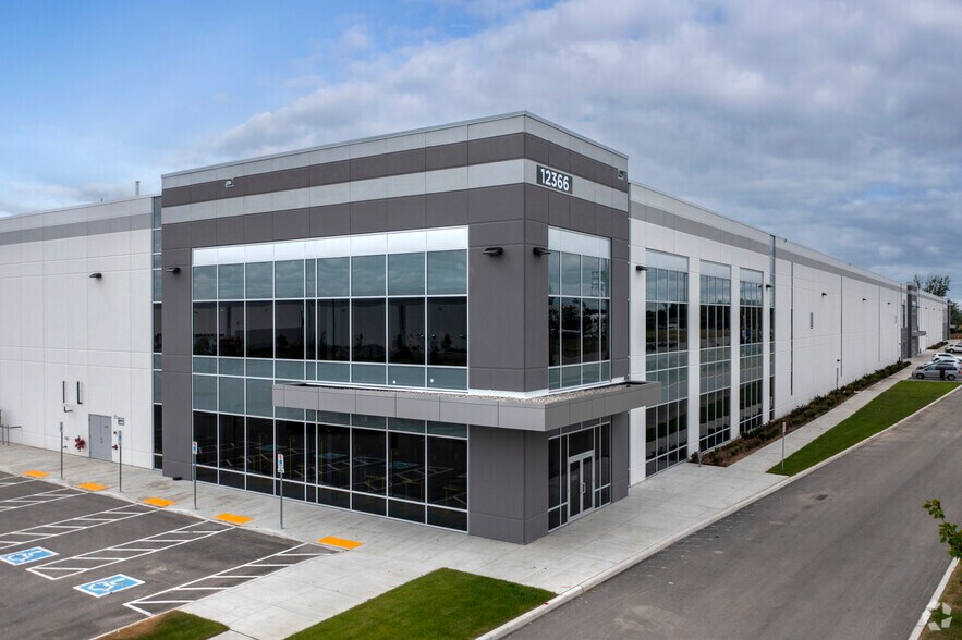 12366 Coleraine Dr, Caledon, ON for sale - Building Photo - Image 1 of 1