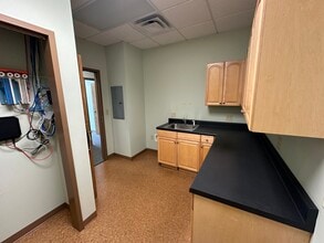 4895 Windward Pky, Alpharetta, GA for lease Interior Photo- Image 1 of 10