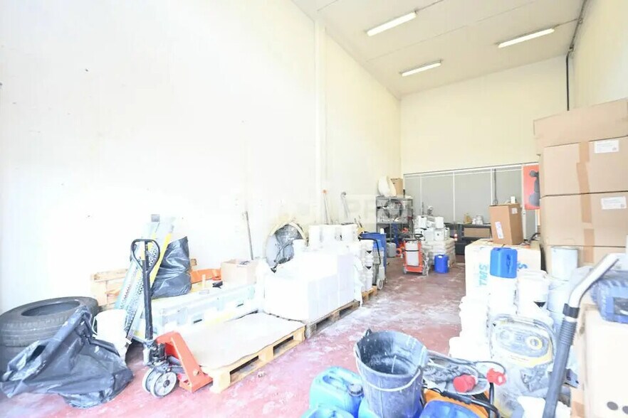 Flex dans Saint-Quentin-Fallavier à louer - Photo intérieure - Image 3 de 19