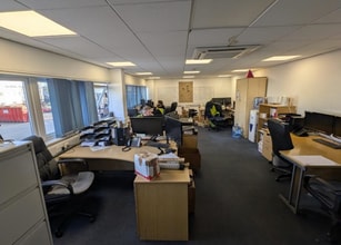 Brunel Rd, Totton for lease Interior Photo- Image 1 of 2