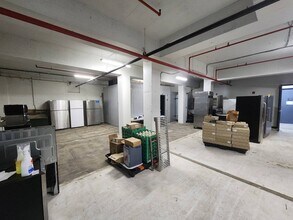 845-873 S 55th St, Philadelphia, PA for lease Interior Photo- Image 2 of 5