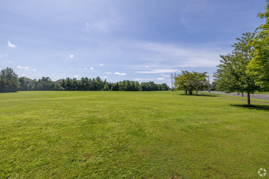 900 Charles Ewing Blvd, Ewing, NJ for sale - Building Photo - Image 3 of 18