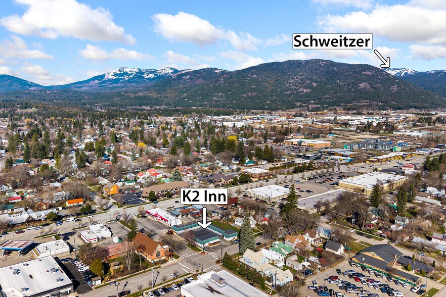 501 N 4th Ave, Sandpoint, ID à vendre - Aérien - Image 2 de 54