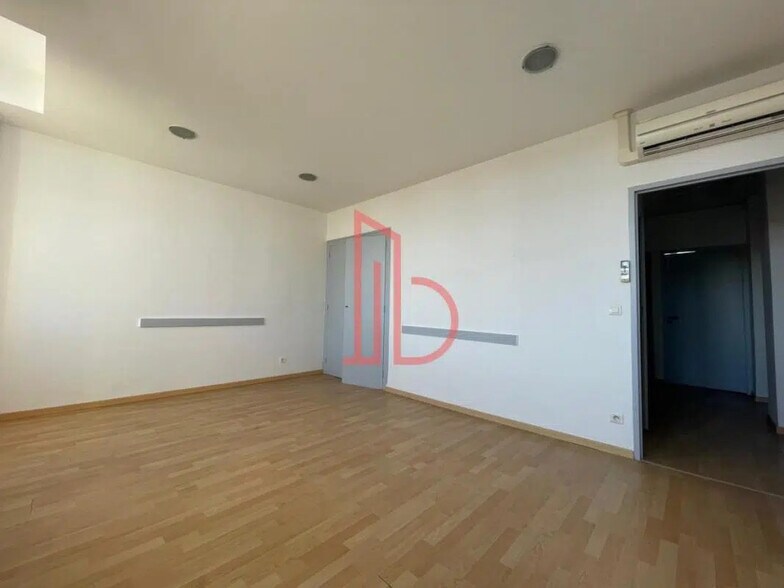 Bureau dans Le Bouscat à louer - Photo intérieure - Image 3 de 7